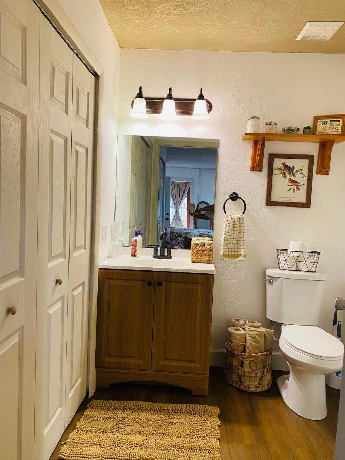 Chic Cozy Country Cot Apartment Лейк Плесид Екстериор снимка